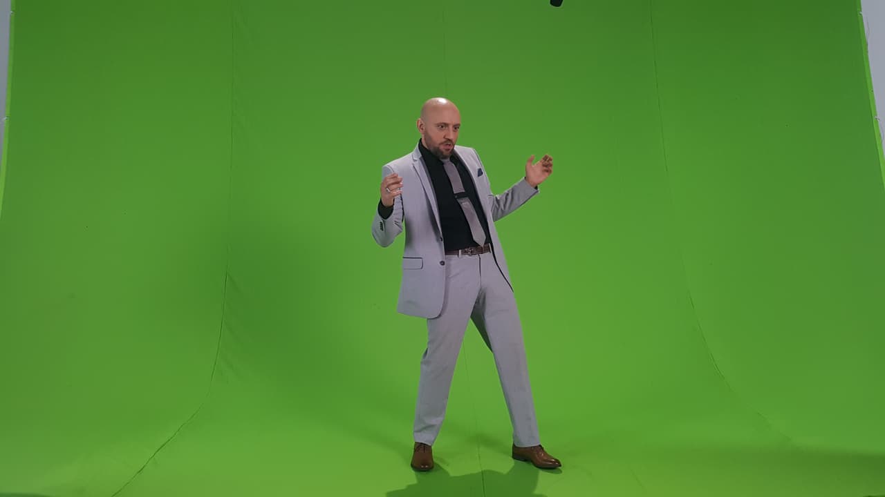 Con ese porte y actitud, sin duda conquistaría a Silvita, ¿no crees?