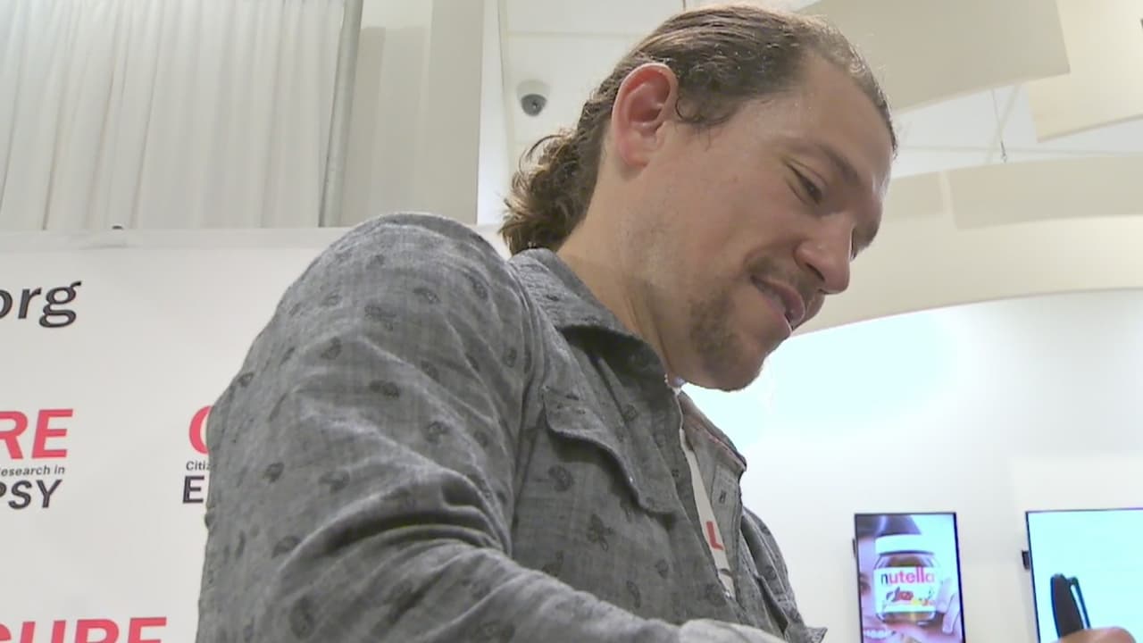 "Se fue en paz en mis brazos": Fallece la hija de 3 años de Miguel Cervantes, del show 'Hamilton'