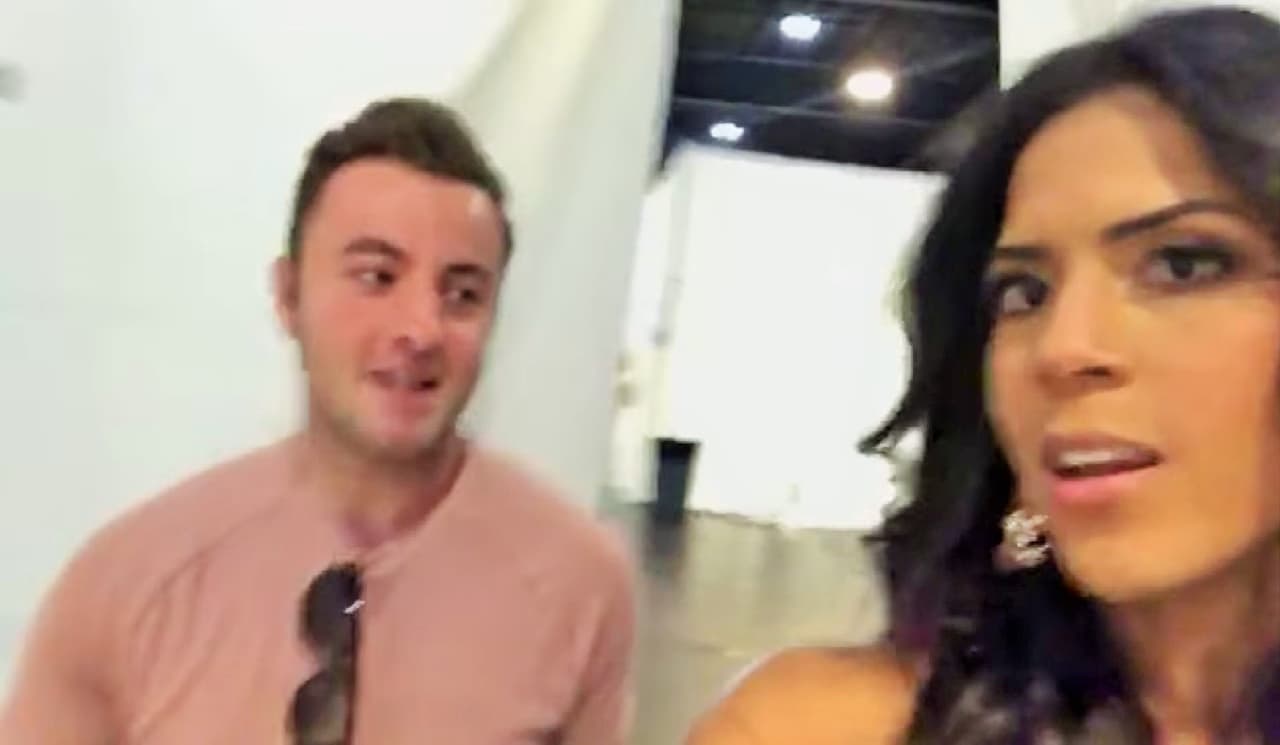 En cuanto al vestuario, el equipo de Giannina le adelantó que las piezas serían “muy sexys” pero que hasta el domingo lo podían ver los asistentes al evento y sus seguidores de redes sociales.
<br>