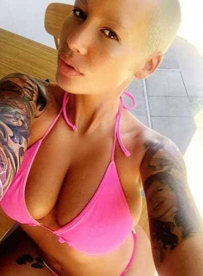 ¡Y qué decir de su 'pechonalidad'! Es impresionante.