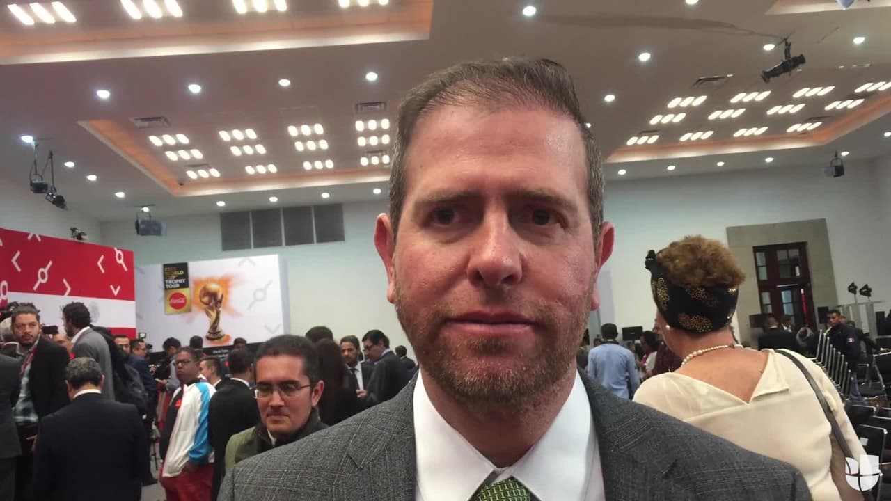 Atraso de cinco meses en la entrega del PND fue por agenda de EPN