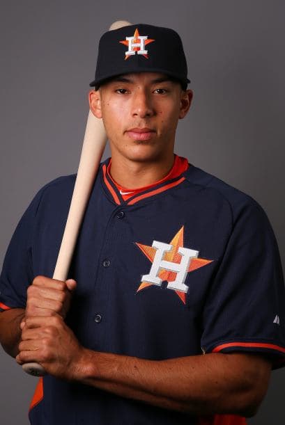 Con 22 años, es uno de los deportistas promesa del béisbol. Es el jugador seleccionado de más alto nivel proveniente de una High School en Puerto Rico. Se ha proyectado como el elegido en el Top-Ten de importantes publicaciones deportivas como ESPN y Sports Illustrated.