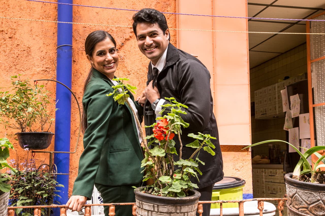 Durante las grabaciones, 
<b>Tania Lizardo y Antonio Fortier</b> también forjaron una buena relación, pues sus personajes de Cristina y Cayetano fueron muy cercanos.