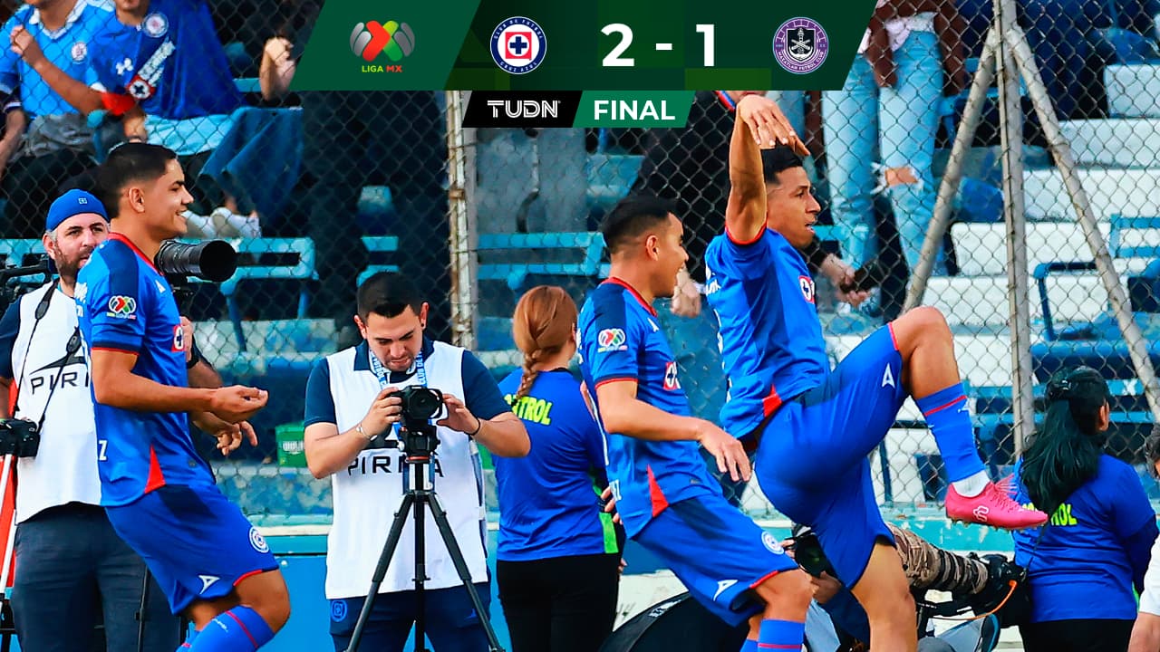 ‘Toro’ Fernández se estrena y Sepúlveda remonta en el triunfo de Cruz Azul