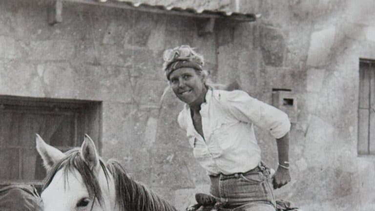 Fotografía de Mimi Webb Miller tomada en la época en que vivía en Chihuahua, México.