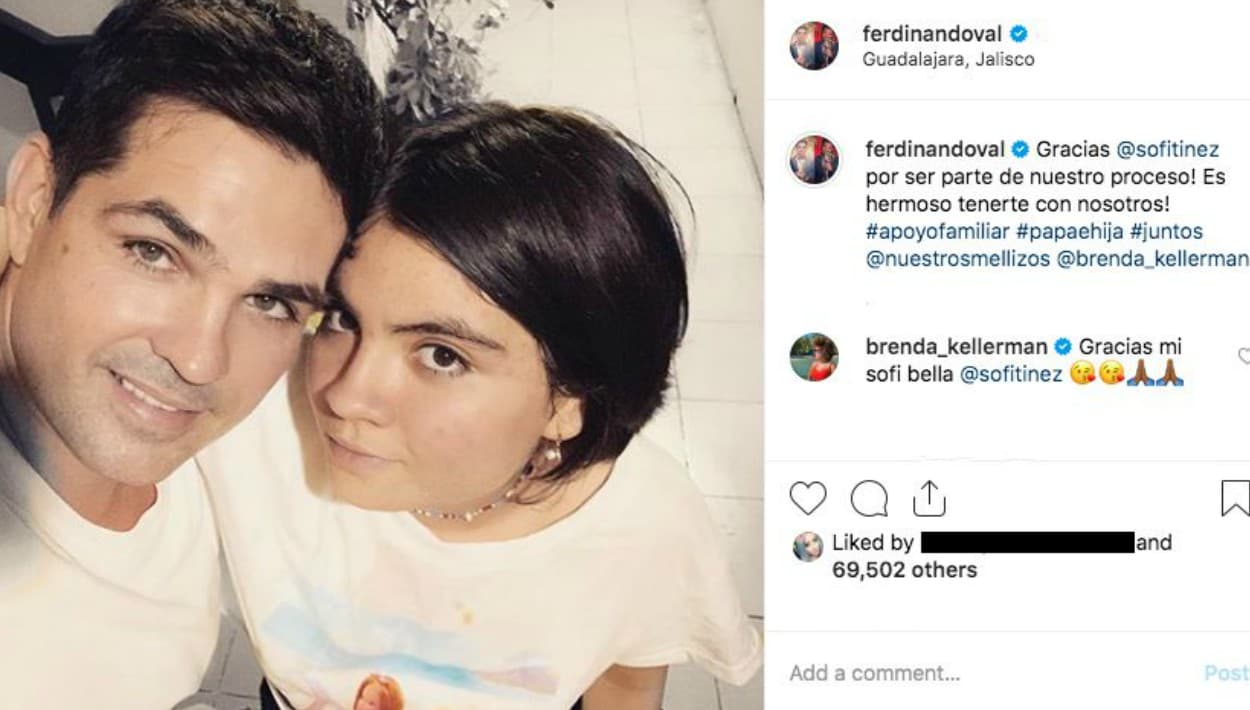 Sofía Martínez, hija mayor del actor, producto de una relación previa, se ha mantenido en todo momento apoyando a la pareja.