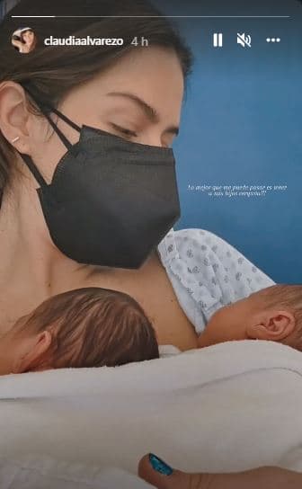 Tras contagiarse y superar el COVID-19, la mexicana 
<a href="https://www.univision.com/famosos/claudia-alvarez-covid-reunirse-bebes-fotos">pudo reunirse y abrazar a sus bebés</a>. Dicho momento lo compartió mediante una historia en Instagram y de paso mostró cuánto han crecido en estos días.