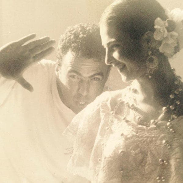 Durante seis años fue integrante de la Compañía Nacional de Danza de México, pero al cumplir 20 años decidió retirarse.