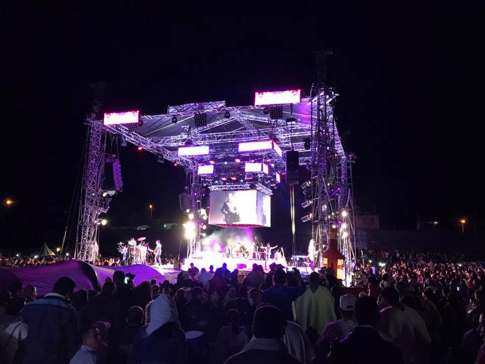 Espectacular, así lució el escenario para el estadio de Piedecuesta, donde pese a la lluvia, el público gozó de la presencia de Los Tigres del Norte.