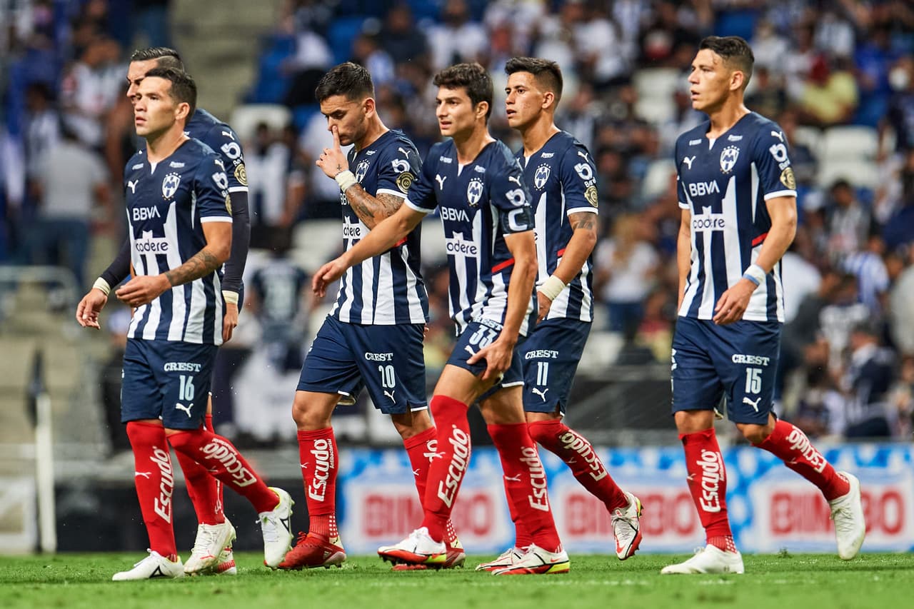 'Vasco' Aguirre: "Tenemos un compromiso fuerte en liga"