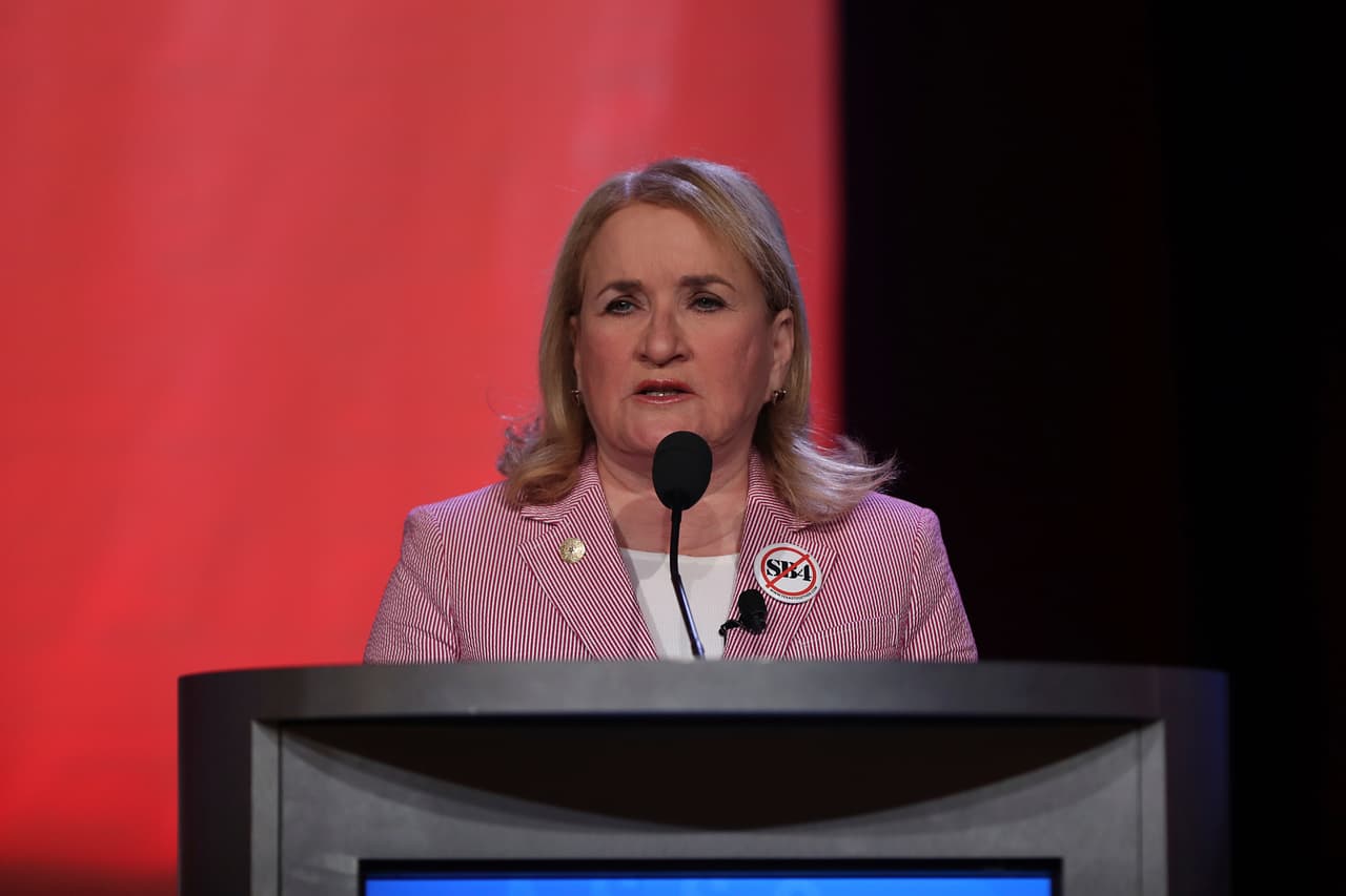 Sylvia García es una veterana de la política tejana que busca dar el paso al Congreso federal en Washington.