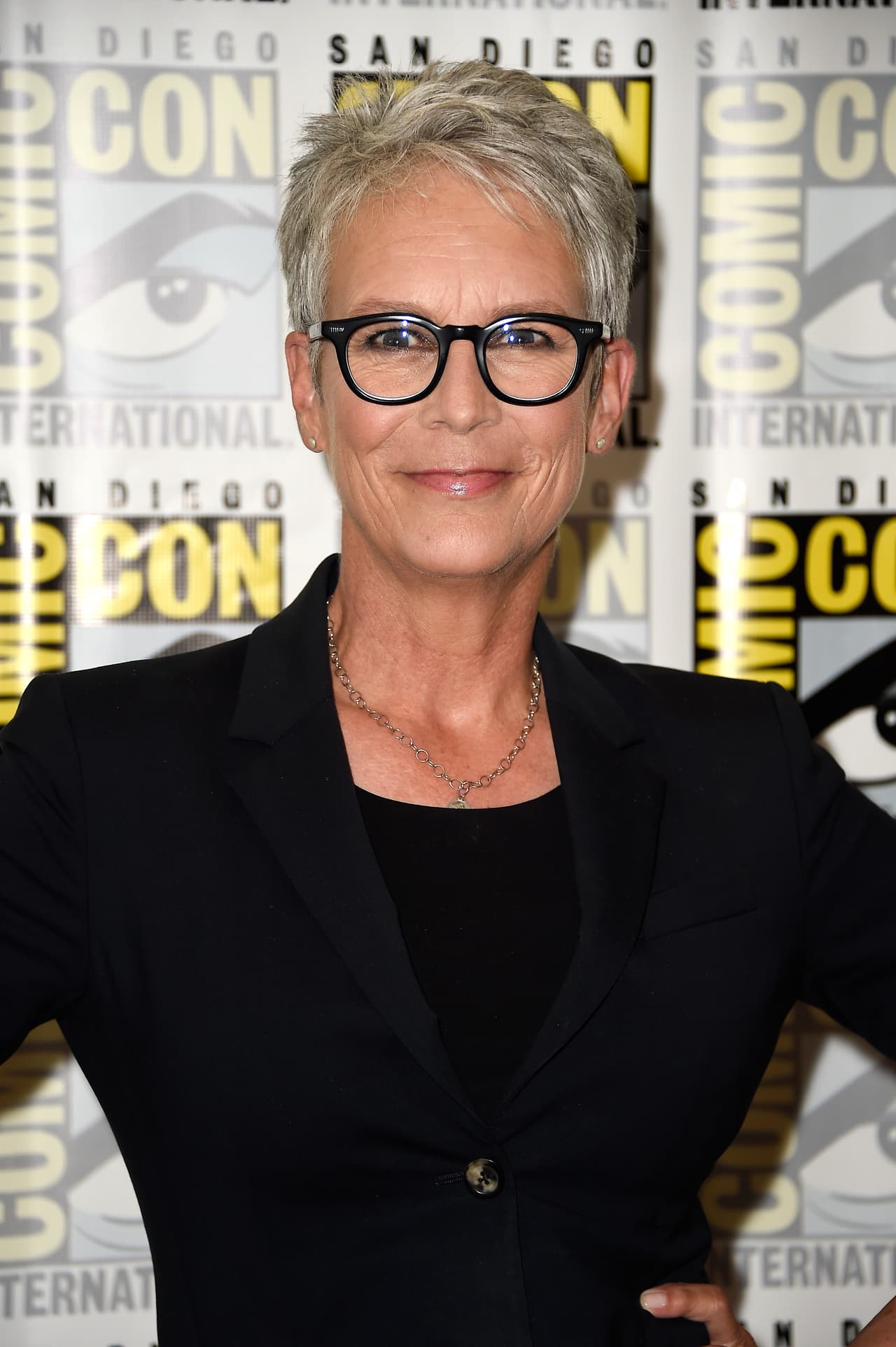 Jamie Lee Curtis sigue con 'Scream Queens', ahora dueña de un hospital.