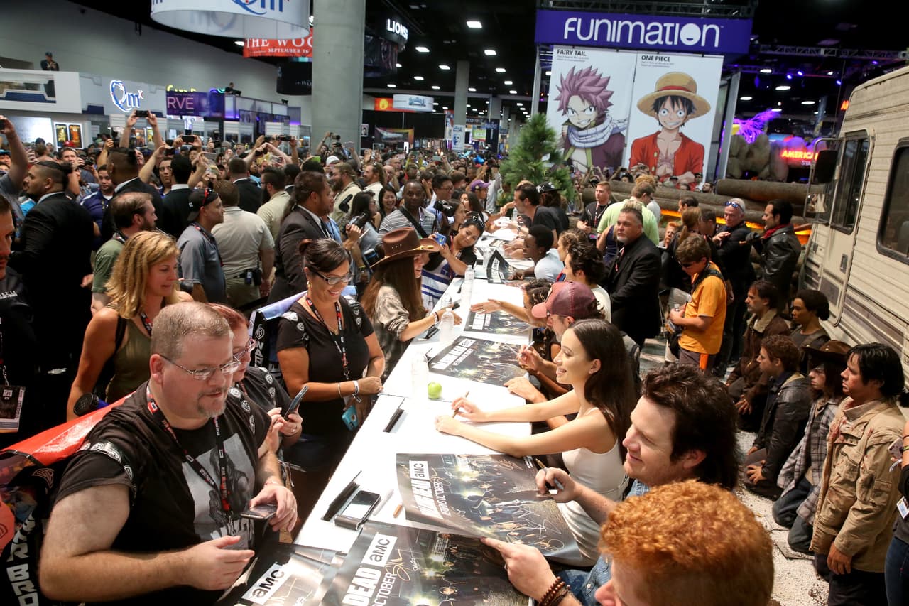 Cientos de personas querían conocer al elenco de 'The Walking Dead'.