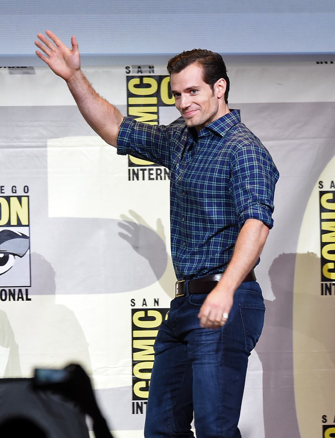 ¡Superman vive! Es Henry Cavill de 'Justice League'.