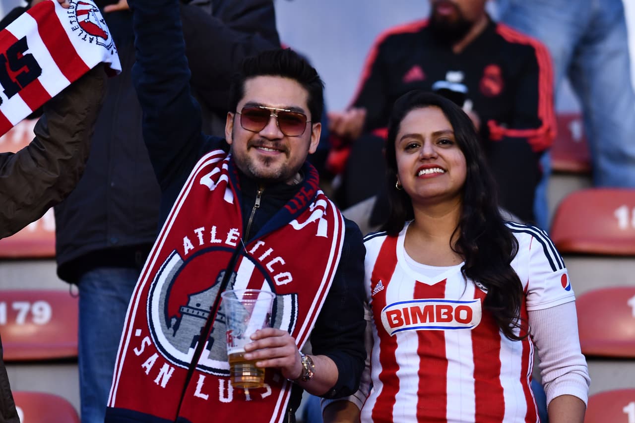 Con goles de Nicolás Ibañez y Germán Berterame por parte del Atlético san Luis y goles de Javier López y Oribe Peralta por parte del Guadalajara, Atlético san Luis y Chivas empatan en duelo con tres penales.