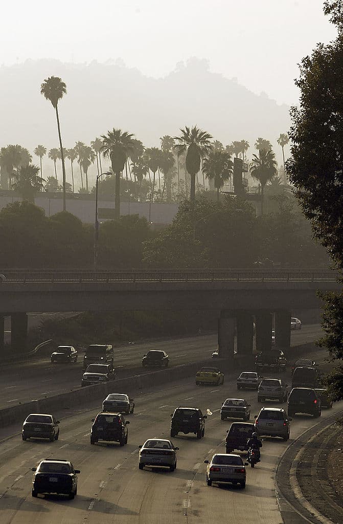 La neblina que vemos en nuestra zona se conoce como: 
<b>neblina de advección.</b> Esta se desarrolla con un choque de masa de aire.