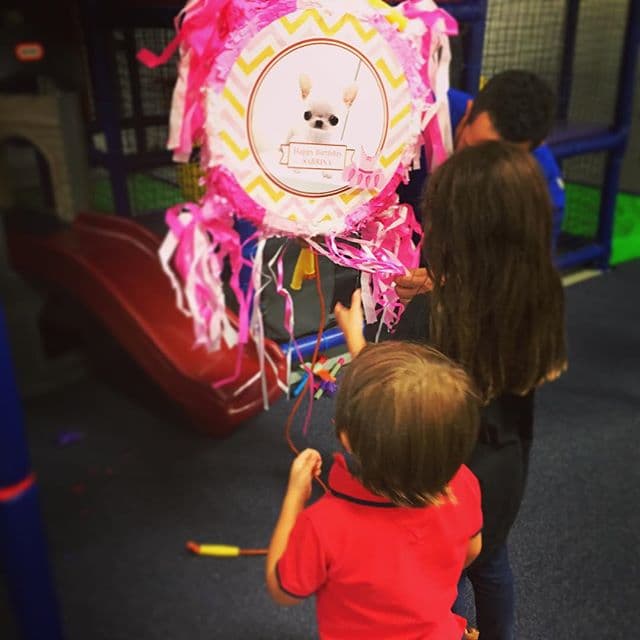 Thalía ha aprovechado su cuenta de Instagram para demostrar que es la mamá más dedicada y adorable.