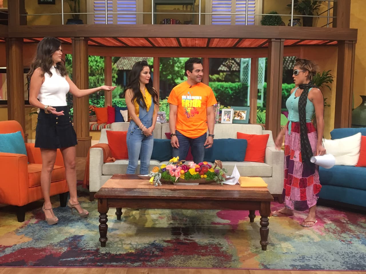 Mela estaba lista para su debut y dirigir una escena que había preparado.