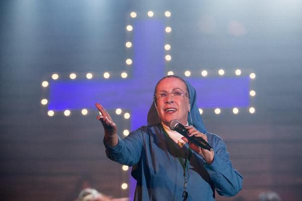 No queda duda de que la artista demuestra todo su talento en el escenario.