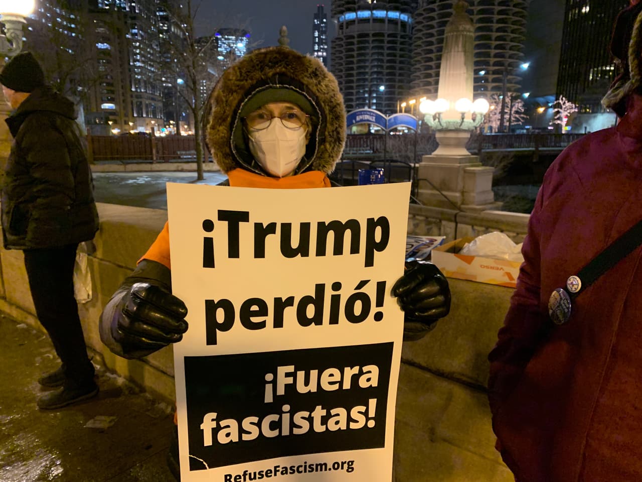 "Esto fue una protesta de emergencia por lo que está sucediendo en la capital", declaró Ramón Muñiz, del club Revolución de Chicago.