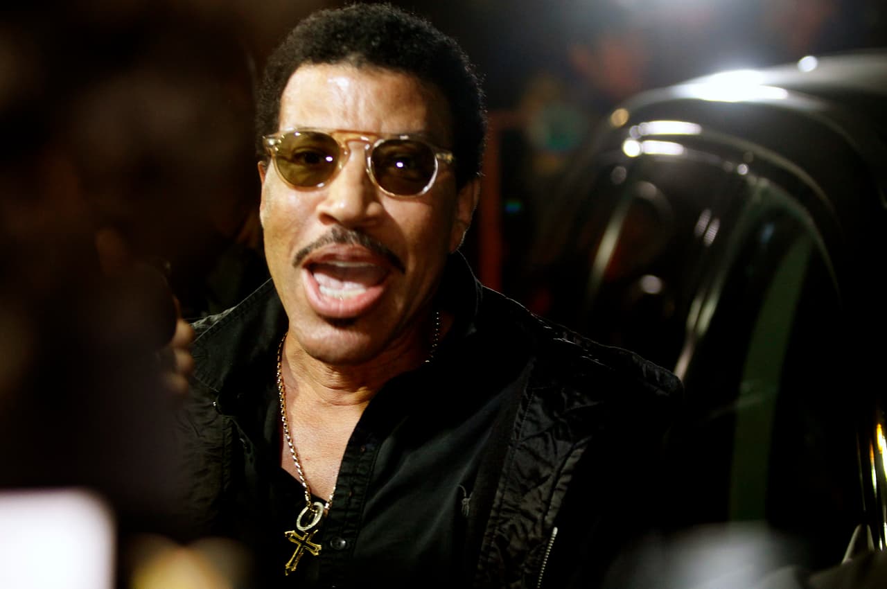 La energía de este legendario músico contagió a todo el público que hizo estremecer la Quinta Vergara.