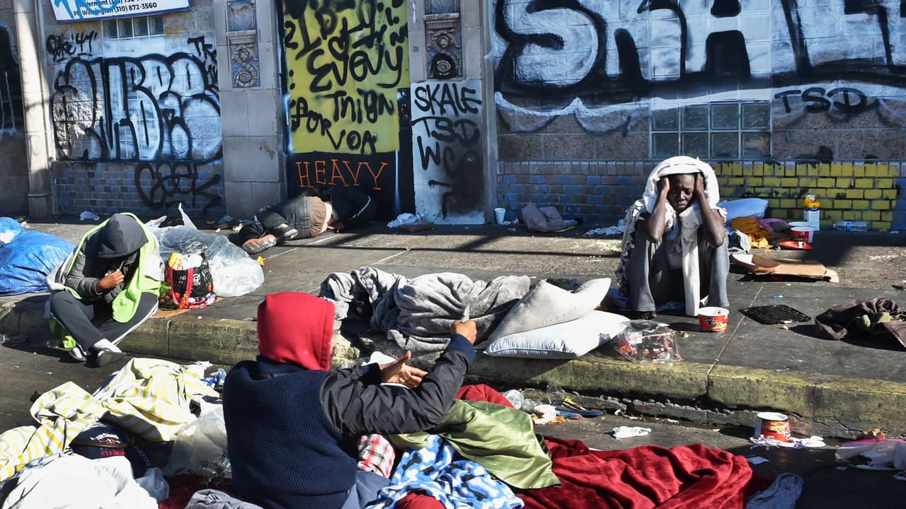 Tras meses de litigio, la ciudad de Los Ángeles estará obligada a dar manejo a la creciente crisis de indigencia