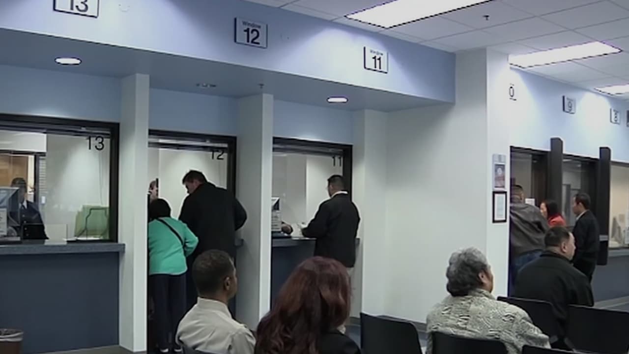 Retrasos en DACA generan incertidumbre y temor entre miles de dreamers