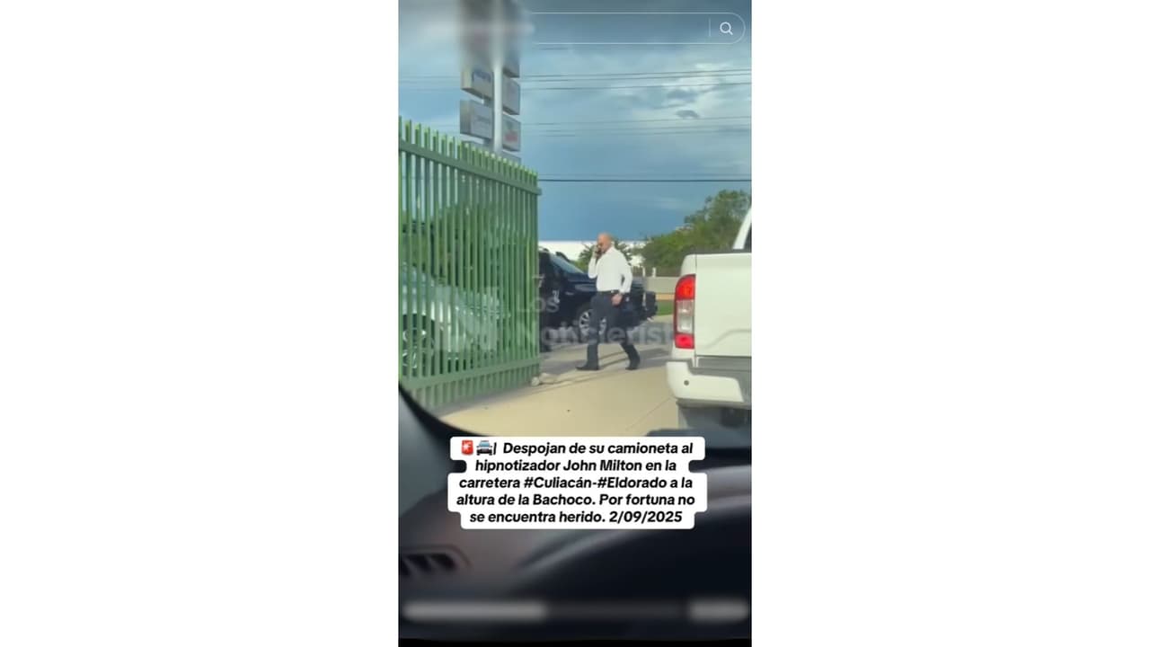 Así fue captado John Milton a las afueras de la Fiscalía General del Estado.