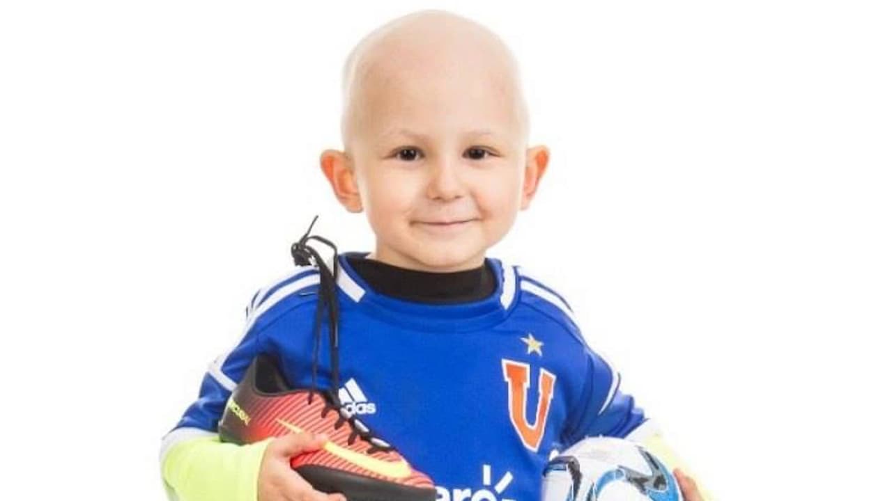 Lucas, de Chile, fue paciente de St. Jude. Fue tratado por cáncer en el estómago y respondió positivamente.