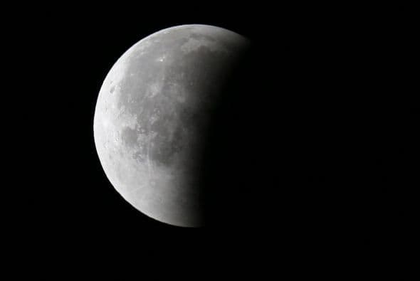 Así se vio la luna en Miami, Florida.