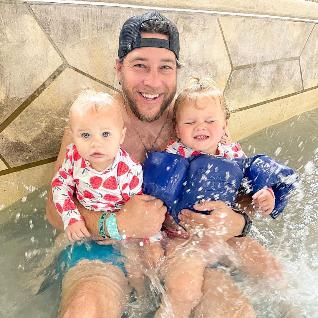 El parque cuenta con variedad de comida en su restaurante y varios eventos en los que te puedes registrar para participar. 
<br>