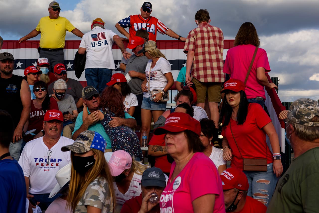 Los eventos del candidato republicano a la reelección han causado polémica por incumplir las medidas de seguridad. 
<a href="https://www.univision.com/local/north-carolina-wuvc/multitud-recibe-a-donald-trump-en-gastonia-mientras-repuntan-los-casos-de-coronavirus-video">Vea aquí más imágenes.</a>