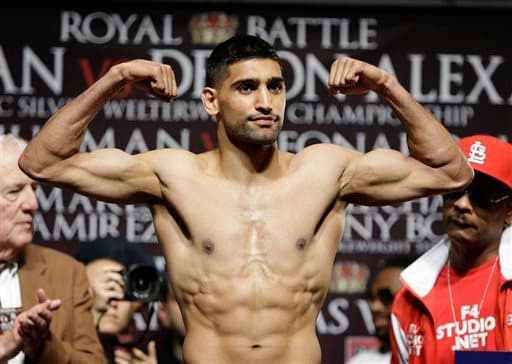 Amir Khan no se asusta con la diferencia de peso contra Saúl ‘Canelo’ Álvarez