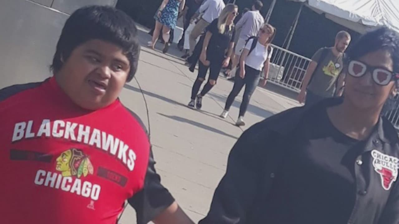 Rita Miller, madre de Alonzo, vive "un dolor muy grande" luego de perder a su hijo de 12 años. El menor, Alonzo Ruiz Moreira, falleció días después de su cumpleaños. 
<b><a href="https://www.univision.com/local/chicago-wgbo/alonzo-ruiz-moreira-de-12-anos-muere-por-covid-19-chicago-su-madre-no-pudo-despedirse"> “Lo trataron de salvar, pero él no aguantó”, contó la madre. </a></b>