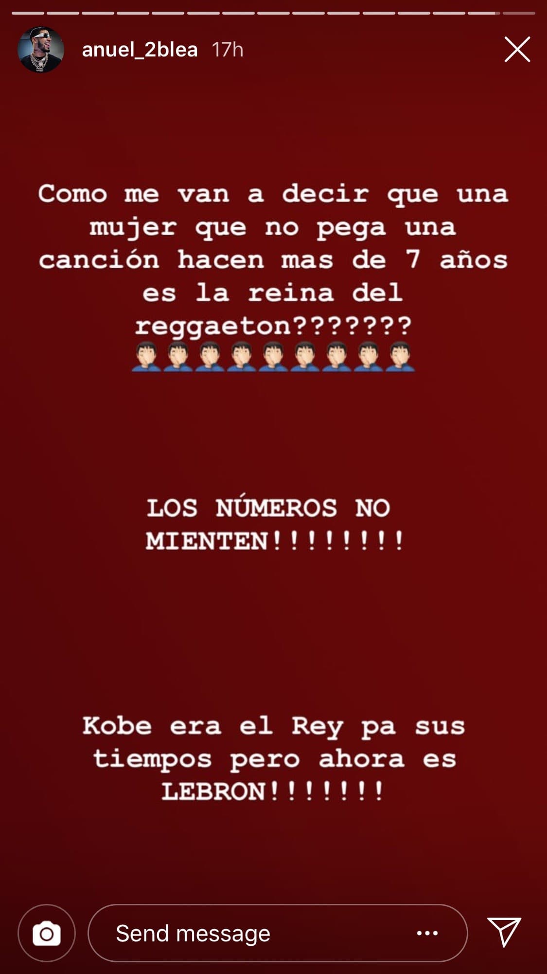 Aunque Anuel no menciona nunca a Ivy Queen, se entiende que se refiere a ella y añade que no puede llevar semejante título cuando "no pega una canción hace más de siete años".