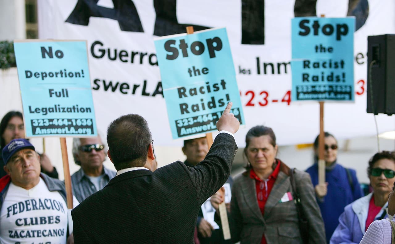 Acción Ejecutiva: activistas temen aumento de redadas tras fallo de la Corte Suprema