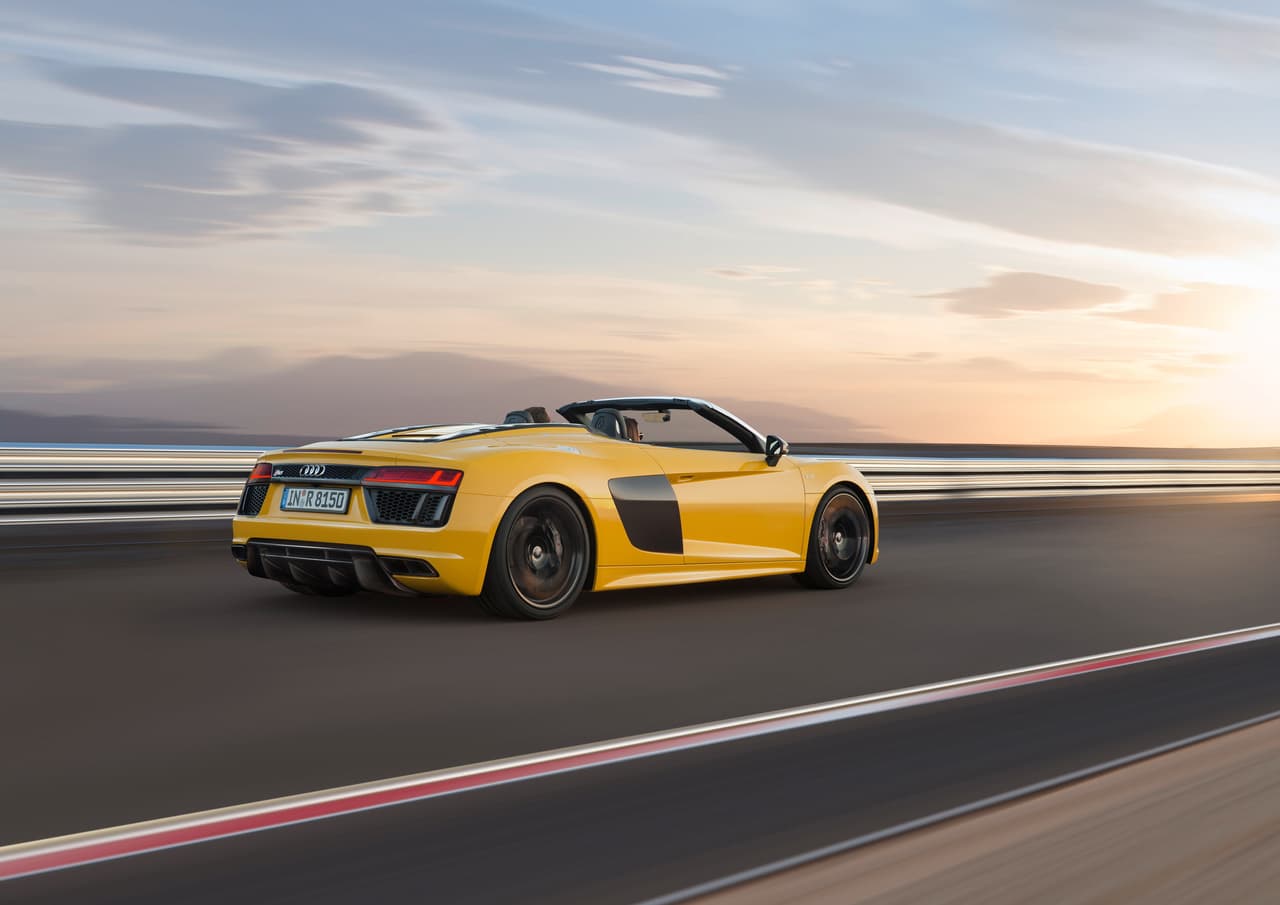 Otra de las características destacadas de R8 Spyder 2017 es su potencia: 540 HP