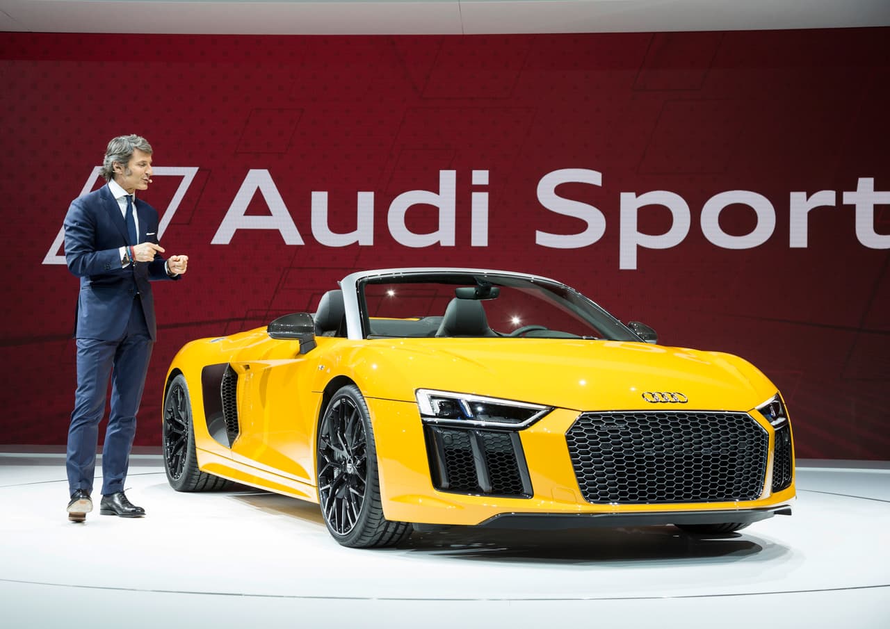 Nueva York 2016 es el evento que escogió el fabricante alemán para la presentación de su nuevo convertible con techo de lona