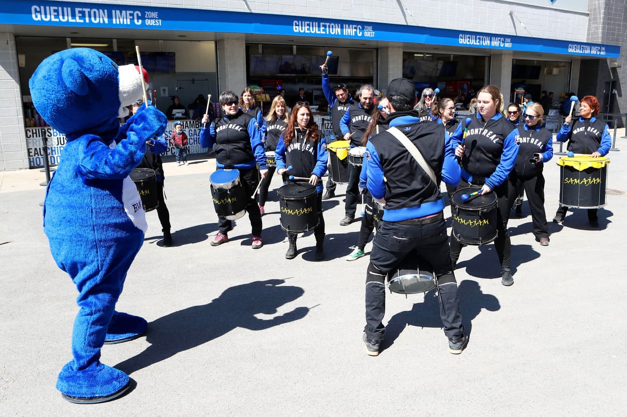 Hubo fiesta en el estadio de Montreal Impact, pero el resultado se lo llevó el equipo del mexicano Carlos Vela.
