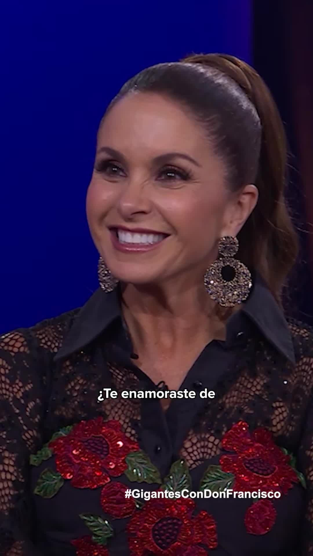 Lucero habla de los amores de juventud