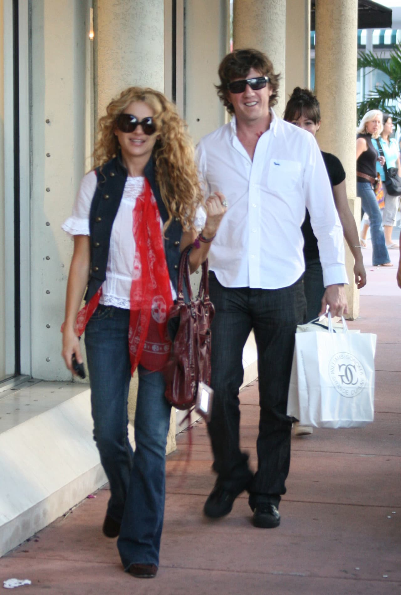 Paulina Rubio derrochaba amor por Nicolás Vallejo Nágera 'Colate', aunque ya sabemos en qué acabó esa historia.