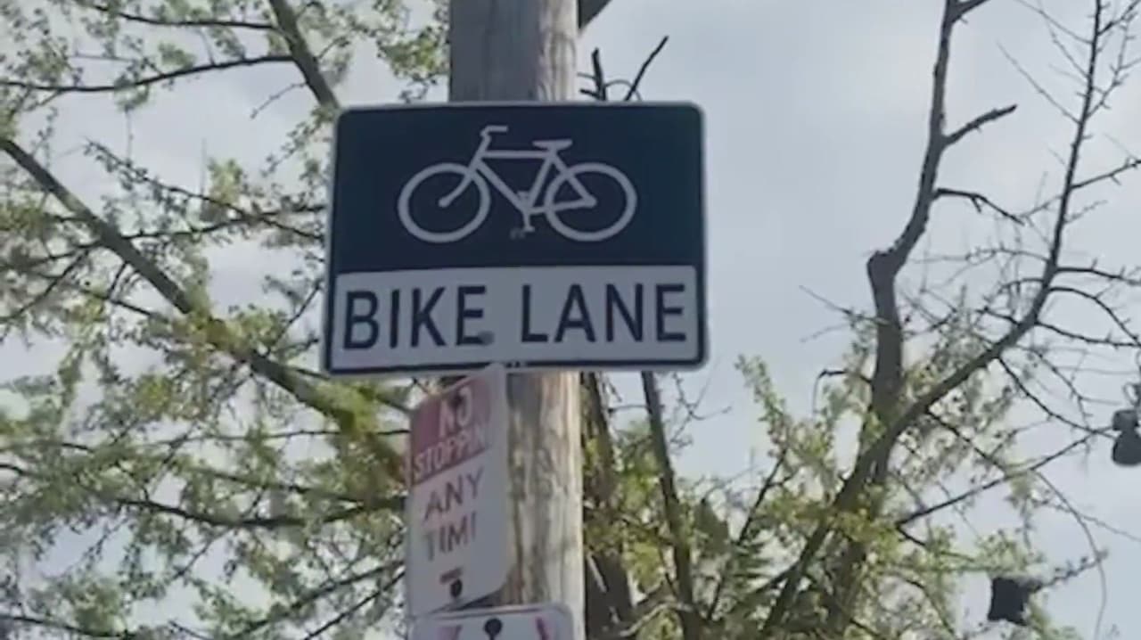 Muere ciclista atropellado en Kensington; activistas exigen seguridad vial