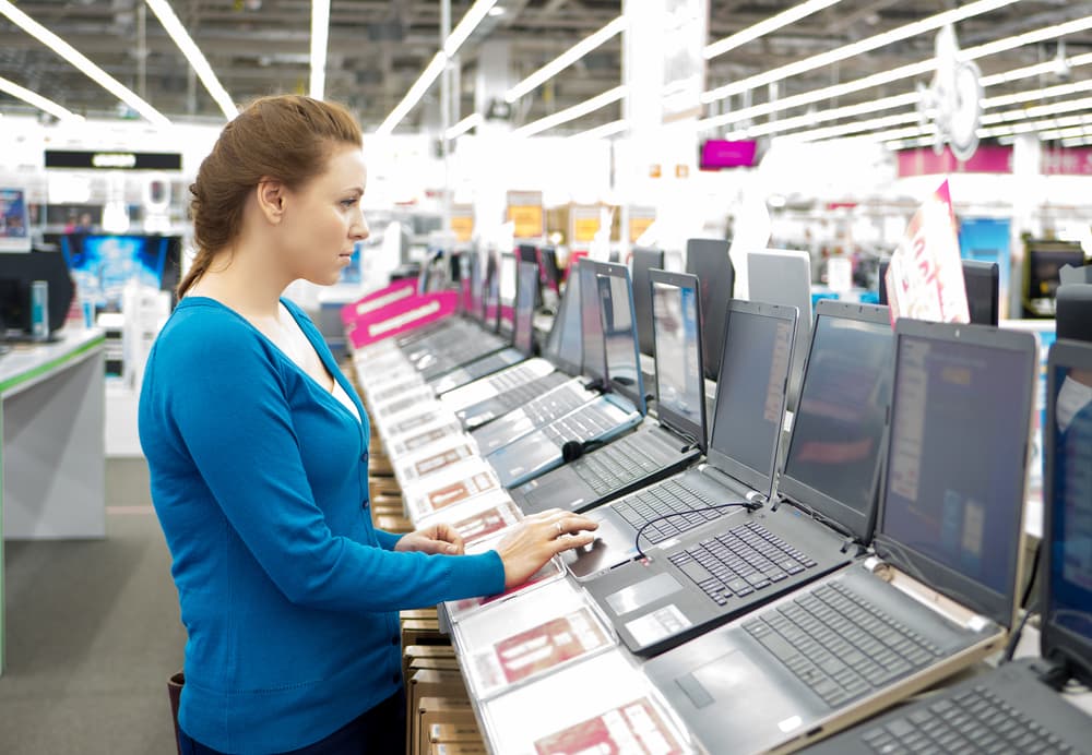 En este mes podrás hacer compras buenas, así que si estabas pensando en hacer un contrato importante para comprar algo grande, como una computadora, equipo especial, una finca o una casa, todo está bien auspiciado. 
<br>