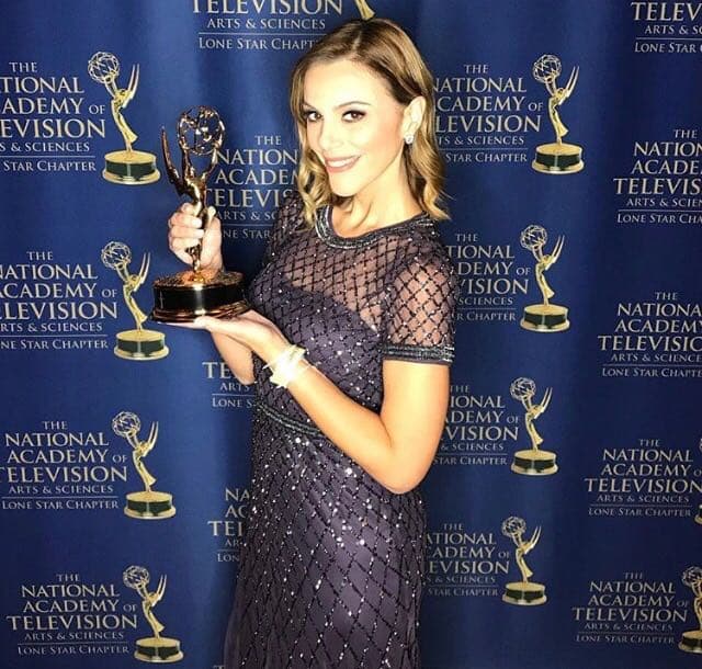 La reportera Laura Cruces obtuvo una estatuilla por "Emboscada mortal".