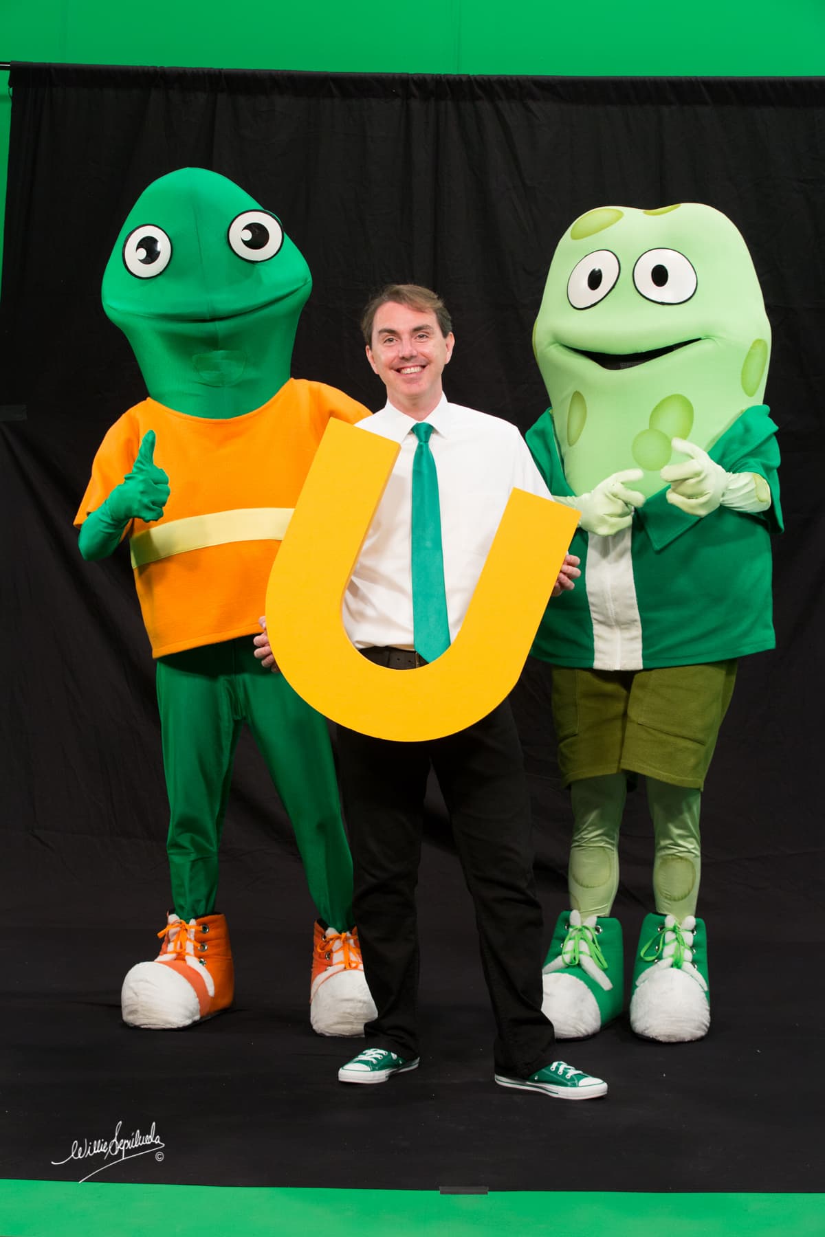 Empleados y talentos de Univision Puerto Rico formaron parte de la campaña.