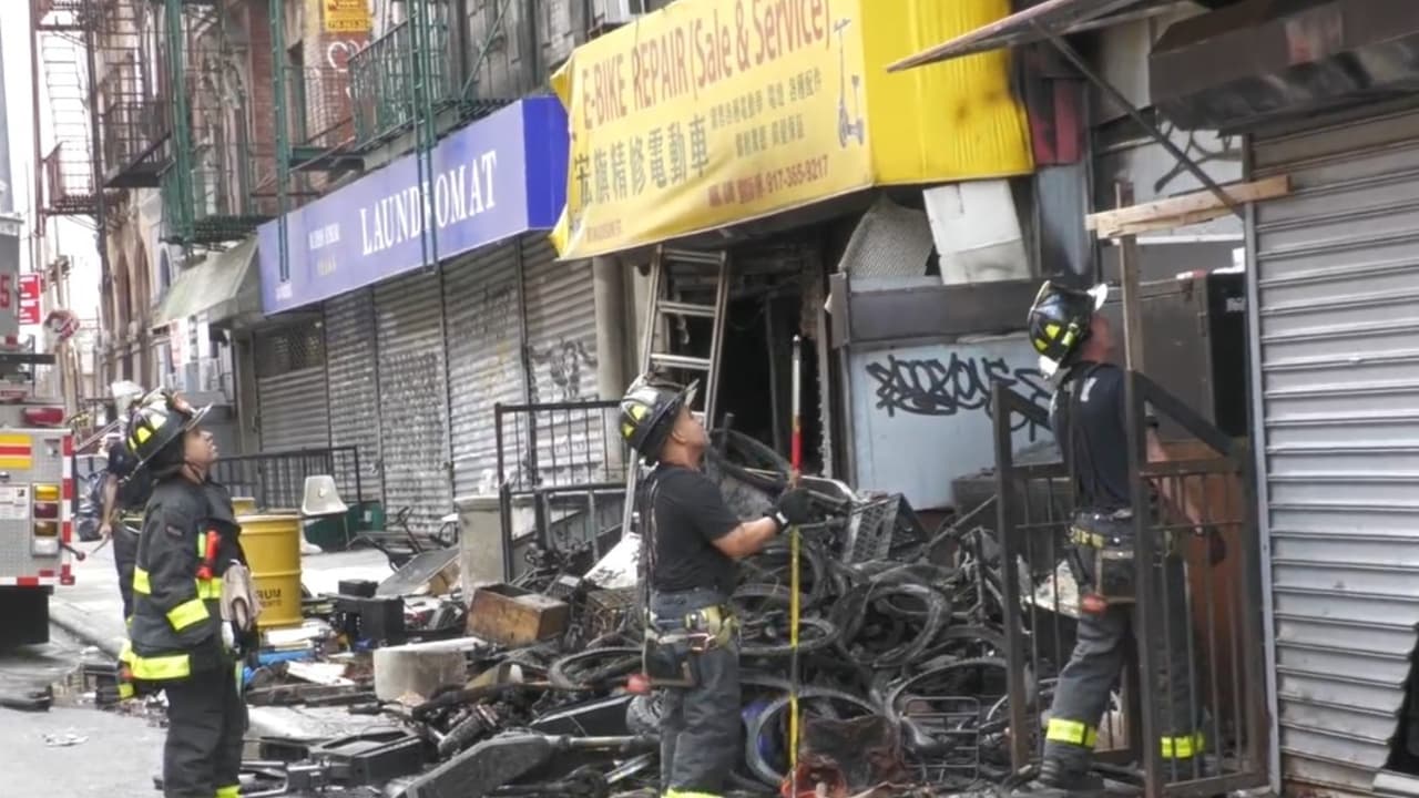 Al menos 10 tiendas de e-bikes han sido citadas por el FDNY en los últimos días para inspecciones