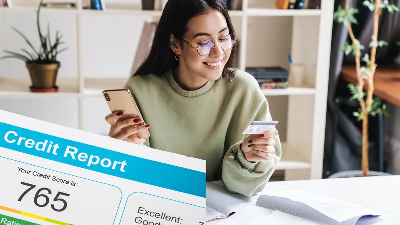 Te decimos cómo siendo inmigrante puedes mejorar tu puntaje de crédito en EEUU en sólo 6 meses