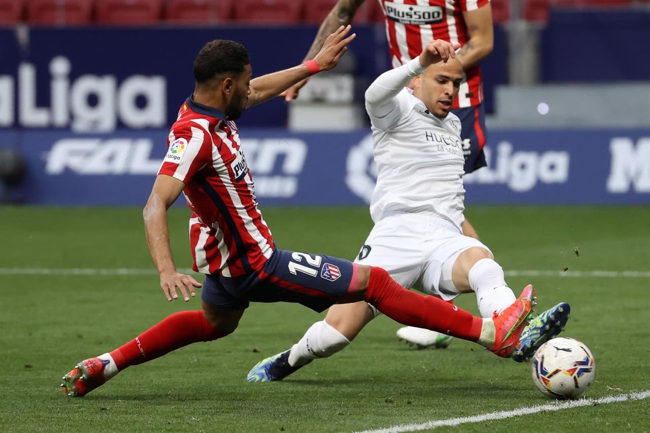 Atlético de Madrid venció al Huesca 2-0 durante la Jornada 31 en La Liga. Las anotaciones fueron por parte de Angel Correa y Yannick Carrasco; el mexicano Héctor Herrera jugó 76 minutos. Los 'Colchoneros' se mantienen en la cima.