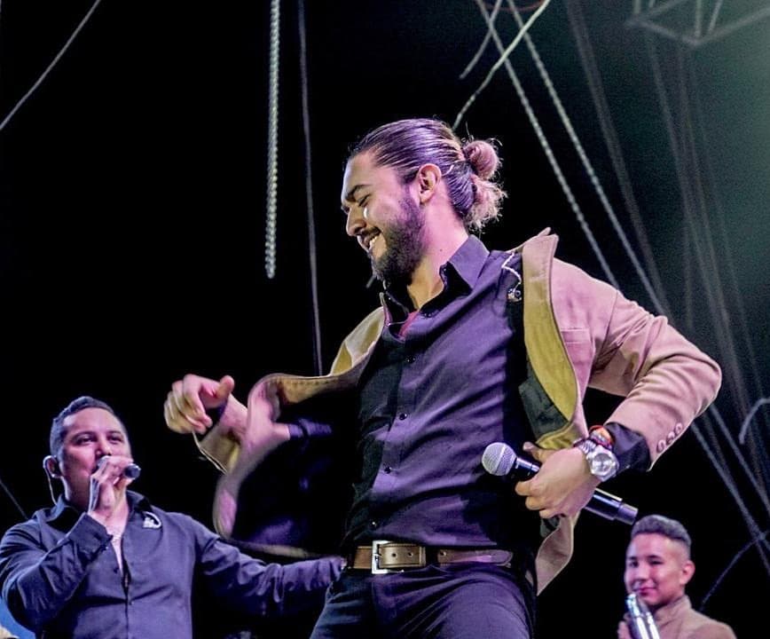 Finalmente, le ofrecieron muestras de cariño: “Un abrazo fuerte de parte de todo el equipo Edwin Luna y La Trakalosa de Monterrey”.