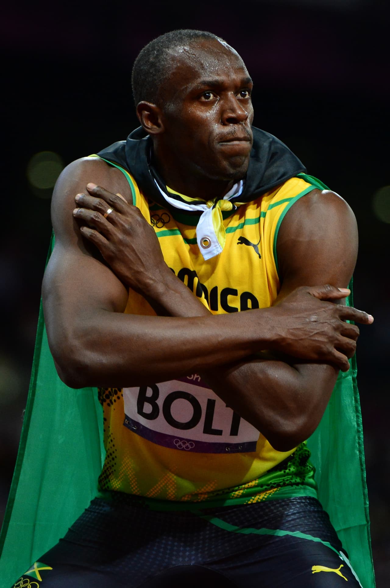 En los juegos olímpicos de Londres Usain Bolt no defrauda a sus seguidores. Obtiene de nuevo medallas de oro en los 100, 200 y 4 x 100. En la foto, mientras celebra la victoria en la final de los 100 metros.